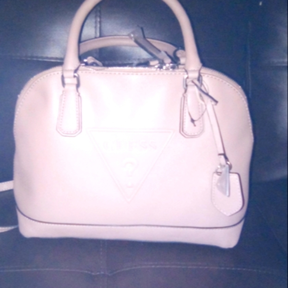 NWTS NUDE GUESS BAG